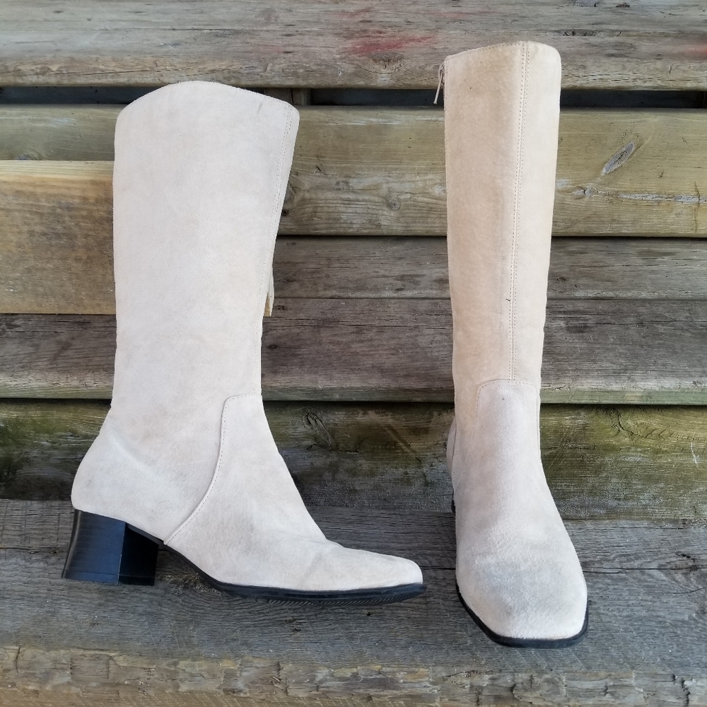 Vintage 90s y2k Chunky Heel Square Toe Bone Cream Suede Leather Tall Boots 7.5 - Picture 1 of 11